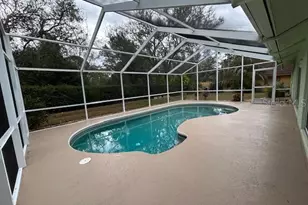 4631 Meadowview Cir, Sarasota, FL 34233 - Photo 3