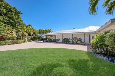 500 Halyard Lane, Longboat Key, FL 34228 - Photo 5