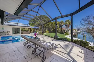500 Halyard Ln, Longboat Key, FL 34228 - Photo 33