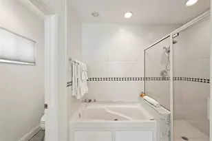 55 N Washington Dr, Sarasota, FL 34236 - Photo 29