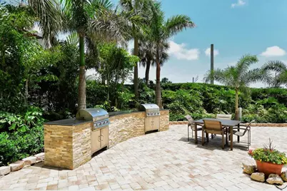 1111 N Gulfstream Avenue #4E, Sarasota, FL 34236 - Photo 31