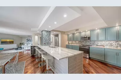 1111 N Gulfstream Avenue #4E, Sarasota, FL 34236 - Photo 5