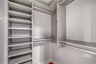 1111 N Gulfstream Ave, Sarasota, FL 34236 - Photo 17