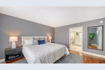 1111 N Gulfstream Avenue #4E, Sarasota, FL 34236 - Photo 13