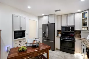 1516 Fox Creek Dr, Sarasota, FL 34240 - Photo 27