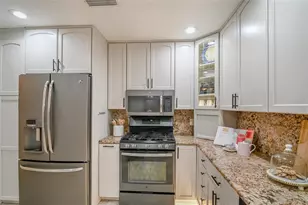 1516 Fox Creek Dr, Sarasota, FL 34240 - Photo 25