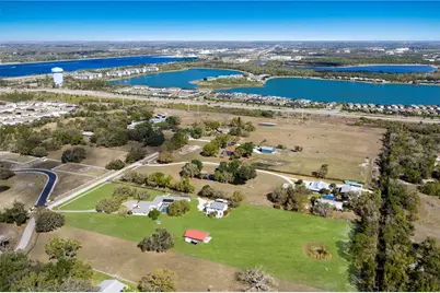 1516 Fox Creek Drive, Sarasota, FL 34240 - Photo 97