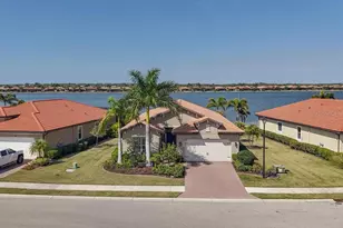 256 Maraviya Blvd, Nokomis, FL 34275 - Photo 1