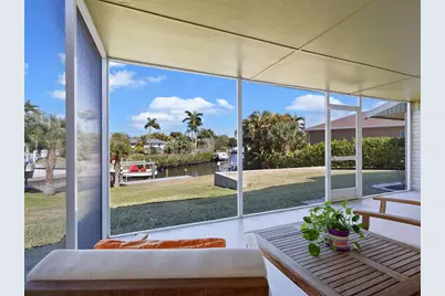 5669 America Drive, Sarasota, FL 34231 - Photo 23