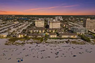 1200 E Peppertree Ln, Sarasota, FL 34242 - Photo 31