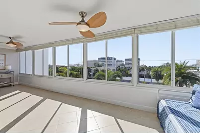 1200 E Peppertree Lane #307, Sarasota, FL 34242 - Photo 19