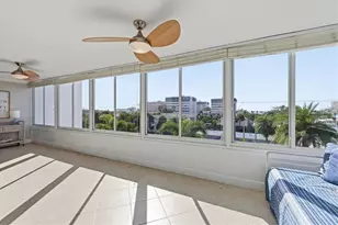1200 E Peppertree Ln, Sarasota, FL 34242 - Photo 19