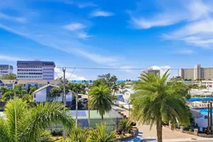 1200 E Peppertree Ln, Sarasota, FL 34242 - Photo 45