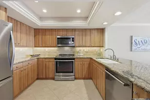 1200 E Peppertree Ln, Sarasota, FL 34242 - Photo 7