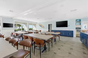 1200 E Peppertree Ln, Sarasota, FL 34242 - Photo 37