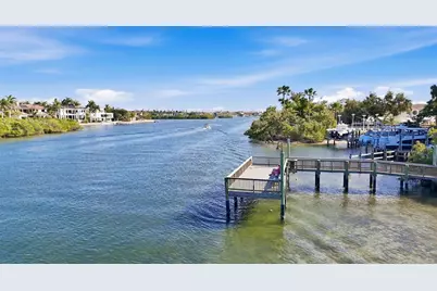 1200 E Peppertree Lane #307, Sarasota, FL 34242 - Photo 51