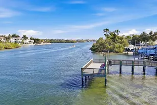 1200 E Peppertree Ln, Sarasota, FL 34242 - Photo 51
