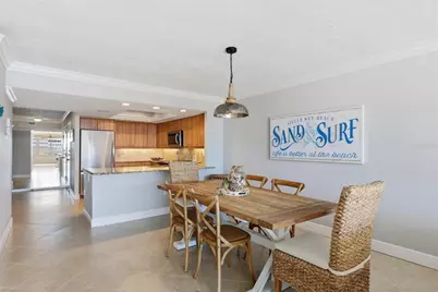 1200 E Peppertree Lane #307, Sarasota, FL 34242 - Photo 15