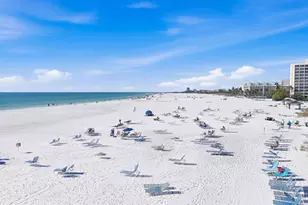 1200 E Peppertree Ln, Sarasota, FL 34242 - Photo 53