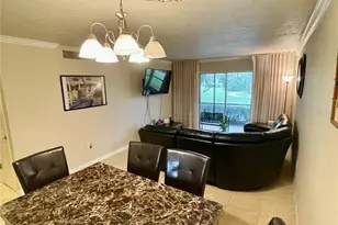 918 La Costa Cir, Sarasota, FL 34237 - Photo 3