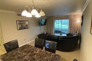 918 La Costa Cir, Sarasota, FL 34237 - Photo 3