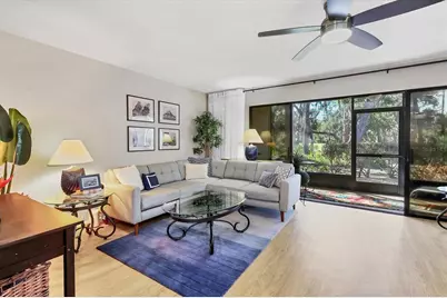 3041 Quail Hollow #27, Sarasota, FL 34235 - Photo 9