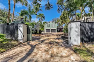 1611 Hyde Park St, Sarasota, FL 34239 - Photo 89