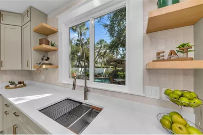 1611 Hyde Park Street, Sarasota, FL 34239 - Photo 29