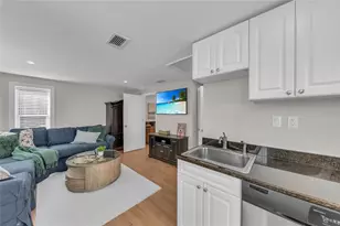 1611 Hyde Park St, Sarasota, FL 34239 - Photo 79