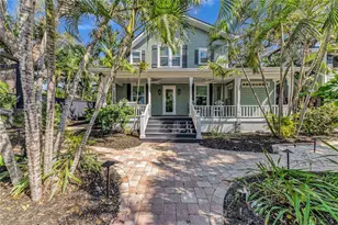 1611 Hyde Park St, Sarasota, FL 34239 - Photo 5