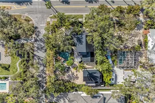 1611 Hyde Park St, Sarasota, FL 34239 - Photo 95