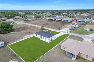 4003 10th St SW, Lehigh Acres, FL 33976 - Photo 29