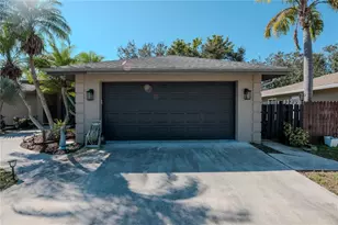 4190 Arrow Ave, Sarasota, FL 34232 - Photo 5