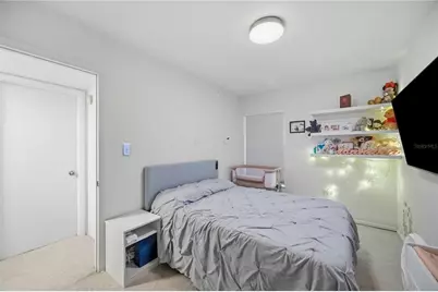 6515 Mauna Loa Boulevard, Sarasota, FL 34241 - Photo 29