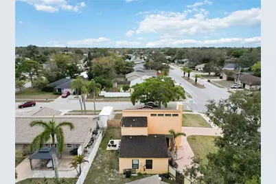 6515 Mauna Loa Boulevard, Sarasota, FL 34241 - Photo 41