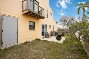 6515 Mauna Loa Blvd, Sarasota, FL 34241 - Photo 33