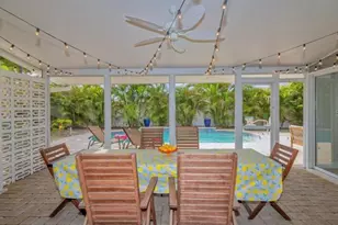 2904 Homasassa Rd, Sarasota, FL 34239 - Photo 13