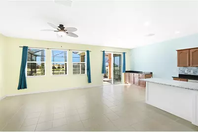 7817 112th Avenue E, Parrish, FL 34219 - Photo 11