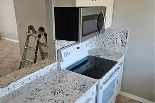 2744 Hidden Lake Blvd, Sarasota, FL 34237 - Photo 9