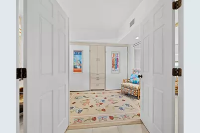 1445 Gulf Of Mexico Drive #103, Longboat Key, FL 34228 - Photo 23