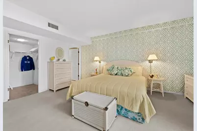 1445 Gulf Of Mexico Drive #103, Longboat Key, FL 34228 - Photo 33