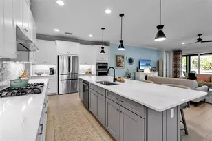 5649 Long Shore Loop, Sarasota, FL 34238 - Photo 7