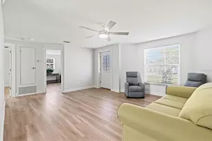 612 Frances St, Nokomis, FL 34275 - Photo 7