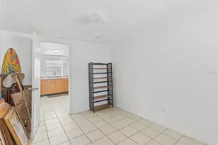 2788 41st Ave N, Saint Petersburg, FL 33714 - Photo 11