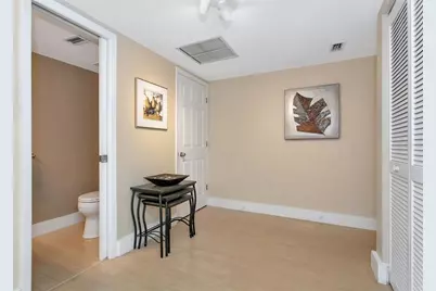 9000 Midnight Pass Road #5, Sarasota, FL 34242 - Photo 9