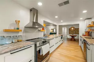 401 Picasso Dr, Nokomis, FL 34275 - Photo 15