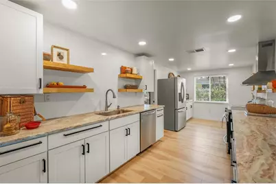 401 Picasso Drive, Nokomis, FL 34275 - Photo 13