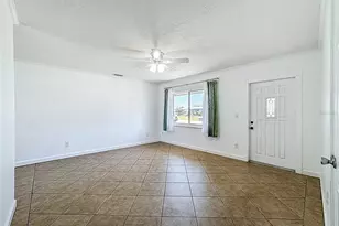 5436 3rd St E, Bradenton, FL 34203 - Photo 5