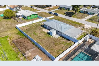 5436 3rd Street E, Bradenton, FL 34203 - Photo 3