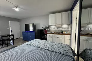 7150 N Tamiami Trl, Sarasota, FL 34243 - Photo 11